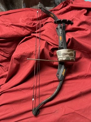 Arco compuesto Golden Eagle Brave juvenil diestro Foto 1 de 4