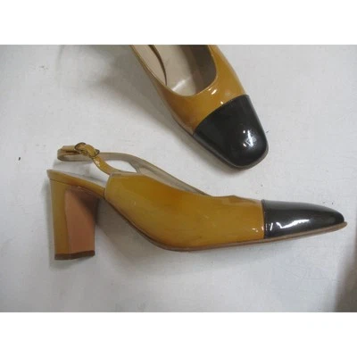 Salto SALVATORE FERRAGAMO marrom preto couro envernizado dois tons 91/2 AA - Imagem 1 de 4