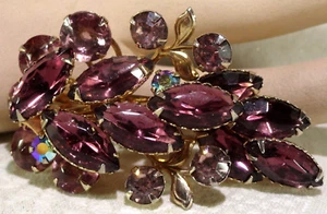 VTG GORGEOUS BEAU JEWELS STYLE PURPLE 8 LAVENDER AB FLORAL LEAF SHAPE BROOCH PIN - Picture 1 of 3