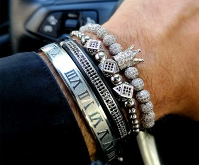 Conjunto de pulsera trenzada con cuentas de corona pavé de circonita cúbica y corona de oro para hombre joyas de lujo Foto 1 de 4