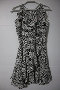 Pavement girls black/white pattern ruffle summer dress size 14 i - Picture 1 of 3
