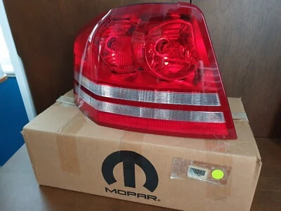 ¡NUEVO! 2008 08 2009 09 2010 10 Dodge Avenger conductor lado izquierdo luz trasera lámpara OEM Foto 1 de 4