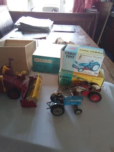 CORGI 1111 67 57 MAJOR HARVESTER PLUS PAIR ORIGINAL TRACTORS FADED REPROBOXES - Picture 1 of 11