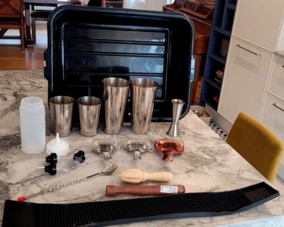 Lote/17 piezas Winco Bar Suministro; Agitadores/Entrenadores/Muddler/Agitador/Jigger/Cuenco/Escariador Foto 1 de 4