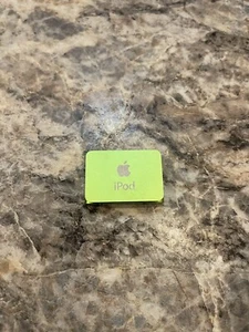 Apple iPod Shuffle 2nd Generation Lime Green (1 GB) MP3 Player A1204.   - Picture 1 of 7