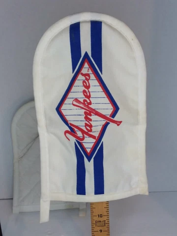 Vintage New York Yankees Pot Holder Mits MLB Cover