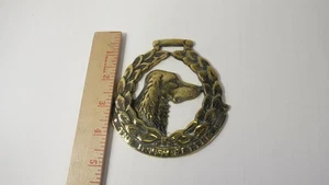 IRISH SETTER DOG ANTIQUE HORSE BRASS FROM ENGLAND SINGLE HORSE BRASS 4.5 T - Picture 1 of 3