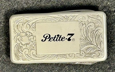 复古不锈钢花卉压花 Petite 7 钱夹口袋刀和文件日本 — 第 1/4 张图片