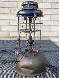 Old Vintage TILLEY  BR 49A? Paraffin Lantern, Strong Light Lamp. PLEASE READ 