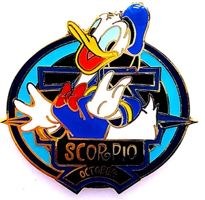 Prendedor de intercambio PERSONAJE DISNEY ZODIAC - PATO DONALD como Escorpio Octubre - Imagen 1 de 2