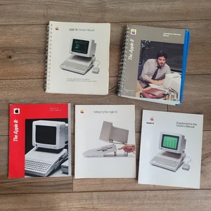 Vintage 1984 Apple IIc Computer Monitor User's Manuals And Guides - Afbeelding 1 van 10