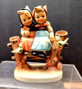 VINTAGE HUMMEL FIGURES   2 GIRLS ON FENCE & BIRDS - Picture 1 of 2