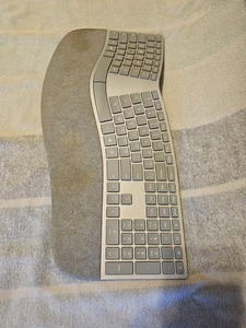 Microsoft Surface Ergonomic Wireless Keyboard 3RA-00022 Bluetooth Gray WORKS - Picture 1 of 4