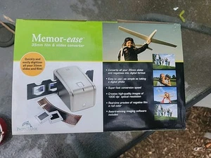 New In Box Memor-ease 35mm Negative Film and Slide Converter Digital Scanner - Picture 1 of 6