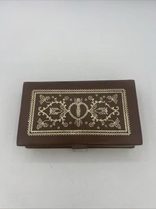 VINTAGE SCHMUCKKÄSTCHEN HERREN DAMEN BRAUN GOLD FILIGRAN AKZENT GRÜN SAMT INNEN - Bild 1 von 15