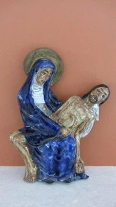 Grande Céramique , Vierge PIETA , ancienne , plaque murale . - Picture 1 of 13