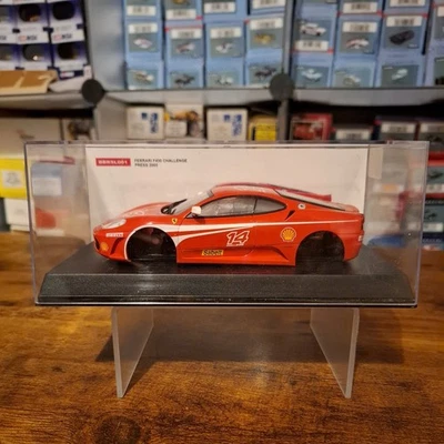 Carro de imprensa BBR SL001 Ferrari F430 Challenge modelo 1/32 - Imagem 1 de 4