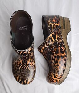 DANSKO Leopard print patent leather Professional clogs shoes 9.5 EU 40 Italy