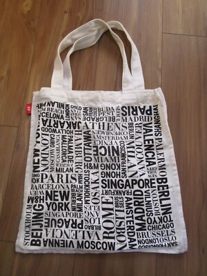 Bolso de Mano H&M Edición Limitada Países Ciudades Lona Marfil Crema Usado en Excelente Condición Foto 1 de 4