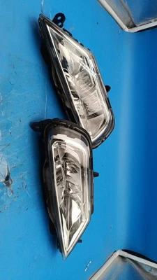 Luces de conducción LED antiniebla lado izquierdo derecho 2 piezas para Volvo XC60 S90 V90 2016-21 Foto 1 de 2
