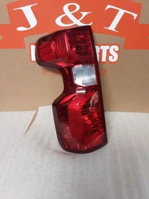 2019 2020 2021 2022 SILVERADO LEFT TAIL LIGHT INCANDESCENT  NO LED TWIST IN BULB - Image 1 of 4