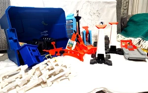 Vntg Hot Wheels Supplies Large Stunt Box filled w/a Variety 2000-2018 - Picture 1 of 24