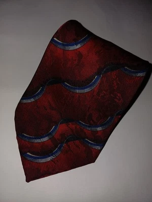 Corbata de cuello para hombre J. Ferrar 100 % seda negra y roja hecha en Italia 4" X 59" Foto 1 de 4