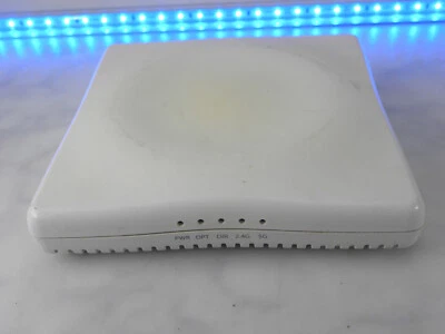 Ruckus ZoneFlex 7363 Access Point PoE White UK SELLER FREE P&P #L21 - Image 1 of 3