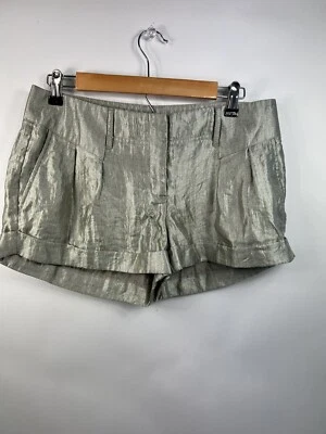 Express Shorts Women's Size 6 Silver Metallic Cuffed Shorts 4 Pockets - Image 1 of 4