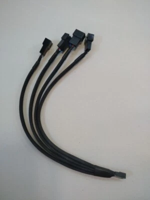 4Pin PC Fan 4 fach Verlängerung - 25 cm Lüfter Y Kabel - Schnellversand - Bild 1 von 3