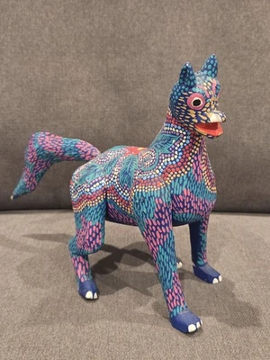 Pepe Santiago Fantastical Creature Handcarved Oaxacan Folk Art Wood Carving - Image 1 of 4