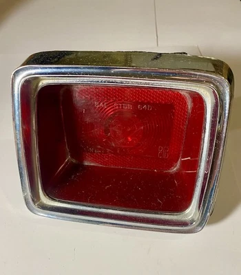 1964 年道奇 POLARA 尾灯和房屋 STDB-64D 2424220 镜头 BEZEL 2424222 状况极佳 64 — 第 1/4 张图片