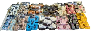 75 Teile Restposten Paket PLAYBOY Taschen Cases + Anhänger Händler Posten - Bild 1 von 16