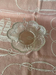 Vintage Federal Glas Klee Form Servierschale, Pressglas Rippenmuster - Bild 1 von 4