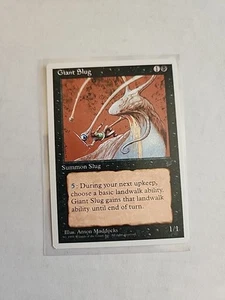Giant Slug - Chronicles - MTG Magic - Common - Black Creature - Picture 1 of 1