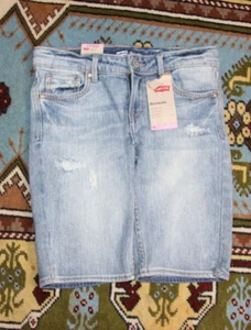 NWT LEVI'S Youth Girls Denim Blue Jean Bermuda Shorts Sz 10 Adjustable Waist - Picture 1 of 10