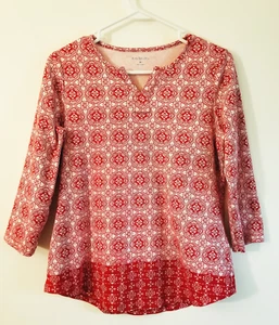 Camisa top para mujer Kim Rogers talla mediana cuello en V roja elegante geométrica - Imagen 1 de 11