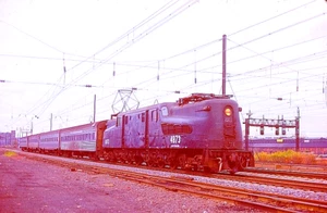 ORIGINAL KODACHROME SLIDE NJ TRANSIT GG-1 #4873 HARRISON, NJ OCTOBER 22, 1982 - Picture 1 of 1