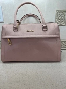 Calvin Klein saffiano leather purse Sugar Plum, with shoulder strap - Picture 1 of 6