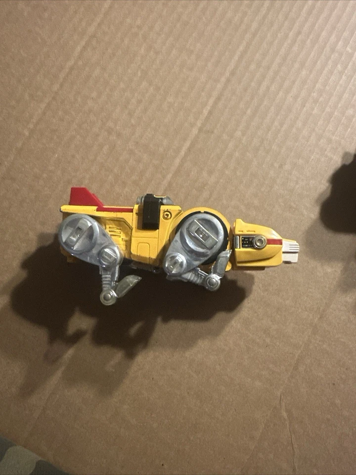 VINTAGE 1981 Japan Voltron Legendary Defender Lion Action Figure Die Cast Toy - Image 1 of 4
