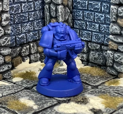 2nd Edition 40K SPACE MARINE FIRSTBORN w/ BOLTER #8 Monopose 1993 GW OOP BI25 - Image 1 of 2