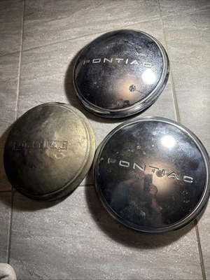 Vintage Original 1939 Pontiac (3)OEM Hubcaps Wheel Caps Poverty Cap - Image 1 of 4