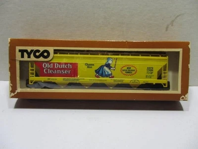 Tyco HO Scale Old Dutch Cleanser 55' Center Flow Hopper - Image 1 of 2