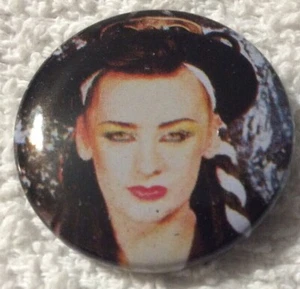 Boy George - Culture Club - Small Pinback Pin Button 1.25" - Imagen 1 de 3