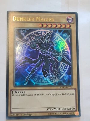 Dark Magician (V.1 - Ultra Rare)●YUGIOH●MVP1●2016●GERMAN●1st ED●NM #06388 - Image 1 of 2