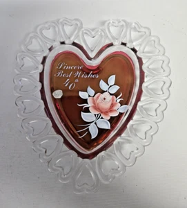 Westmoreland rot Glas Spitze Herz handbemalt Rose Teller 40. Jahrestag Geburtstag - Bild 1 von 4