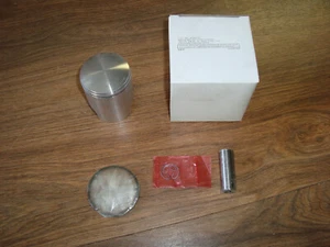 New Piston Kit 09-8063-02 .020 Over Yamaha GP338 60.5mm - Picture 1 of 4
