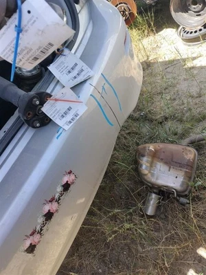 SLV REAR BUMPER ASSEMBLY 2011-2017 NISSAN QUEST - Image 1 of 4