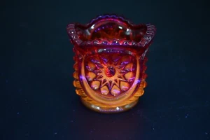 Vntg LE Smith Amberina Starburst Pressed Glass Vintage Toothpick UV Reactive - Picture 1 of 10