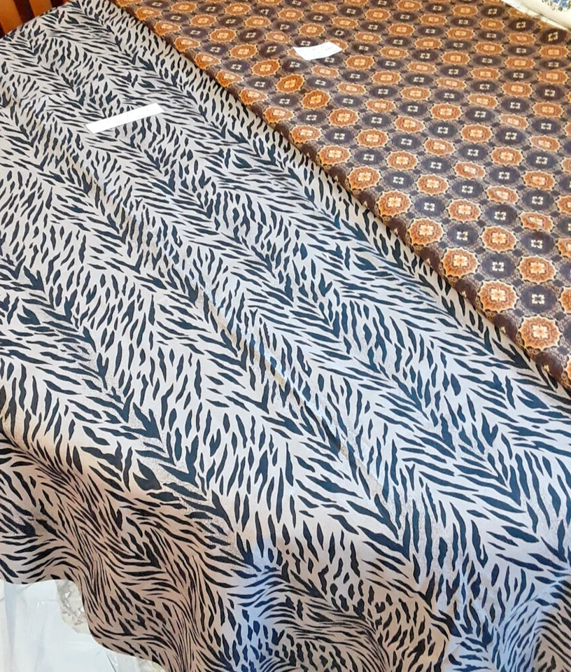 Lot of 2 Cotton and Rayon Fabrics, 4.5 Yards Total, All New - Image 1 of 4